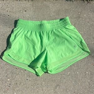 Athleta Mesh Racer Run Short 4”